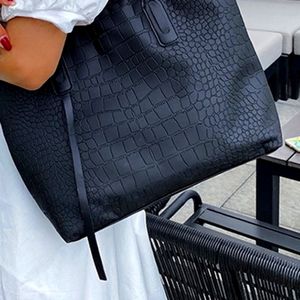 Fashion Black Animal Print Shoulder Tote